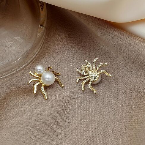 أقراط العنكبوت للنساء أبيض لؤلؤة العنكبوت الأقراط في أقراط الحيوانات الصغيرة الهدايا المجوهرات مضحكة in Kuwait