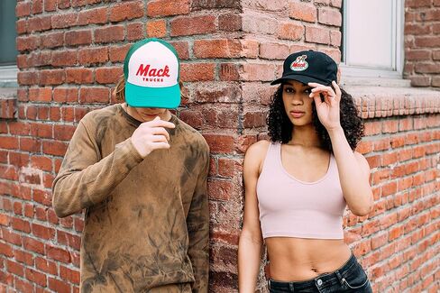 شاحنات الإبرة الأمريكية MACK مرخصة رسميًا قبعة البيسبول القابلة للتعديل ، الأخضر الداكن/الأبيض (44890A-MACKT-DGWH) in Kuwait