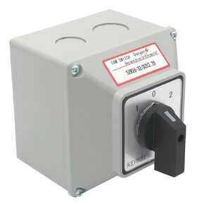 32A Rotary Changeover Switch with Box, 660V 3 Position 2 Phase 8 Terminals, Universal Selector Switch with Yellow Fork Terminals IP65 CE 26-32/D202.2D