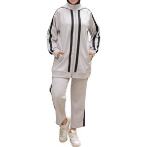 Turkish Hijab Modest Outfit for Muslim Women 2 Piece Sportswear Set Stylish Activewear Tracksuit for Casual