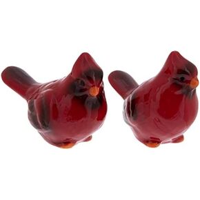 Red Cardinal Salt and Pepper Shakers Set, Winter Holiday Decor in Saudi Arabia