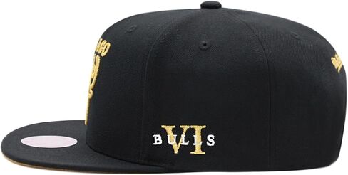 Mitchell & Ness Chicago Bulls NBA Core VI Snapback Hat -Black/Gold in Kuwait