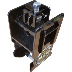 RV Bumper Bundle (3 Items): 1 Set HD SafetyStruts, 1 HD ShakeStopper Hitch, 1 Pin (1SNUHD, 1H4HZD)