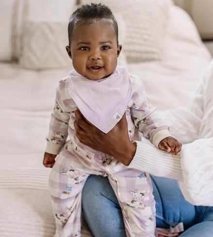 Burt's Bees Baby Infant Bibs, 100% Organic Cotton Drool Cloths, Newborn Essentials in Kuwait