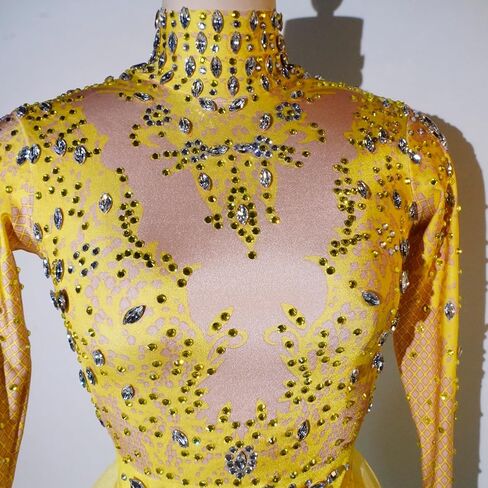 Yoyomomozi Fashion Rhinestone Bodysuit Ruffle Women Big Stretch Nightclub Prom Bar Costume Stage Singer Show Dance Leotard in Saudi Arabia