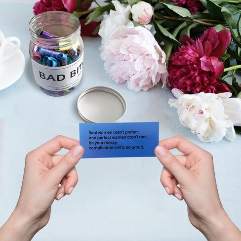 هدايا للنساء - 56 رسالة إيجابية في مرطبان - هدايا لصديق للنساء من BFF هدية عيد ميلاد فريدة من نوعها للزوجة والأخت والأصدقاء في عيد الميلاد in Kuwait