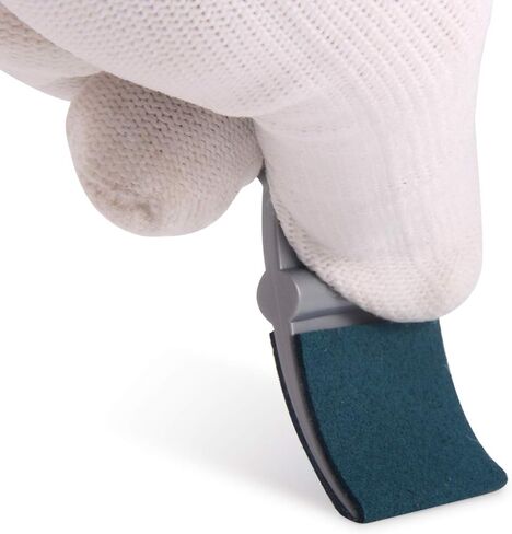 مجموعة أدوات تغليف الفينيل من Gomake لتغليف السيارة تتضمن مجموعة أدوات تغليف نافذة السيارة ممسحة من الفينيل اللباد، حامل مغناطيس لف الفينيل، عصا لف، ممسحة مطاطية للسيارة، قفاز لف الفينيل in Kuwait