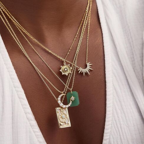 عقد بقلادة على شكل بطاقة التارو من Rocksbox - قلادة سلسلة ذهبية للنساء - طلاء ذهب عيار 14 قيراط - مجوهرات عالية الجودة - 20 بوصة مع موسع in Kuwait