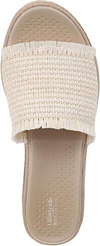 Women's Breezy Slide Sandal in Saudi Arabia