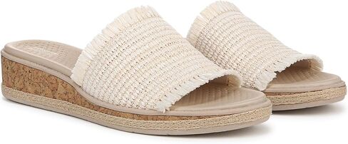 Women's Breezy Slide Sandal in Saudi Arabia