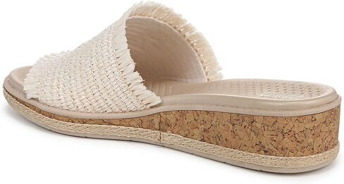 Women's Breezy Slide Sandal in Saudi Arabia