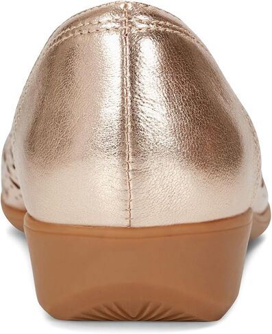 Cobb Hill Women's Rory Ballet Flat in Saudi Arabia