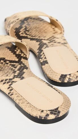 Good American Women's Summer Flats in Saudi Arabia