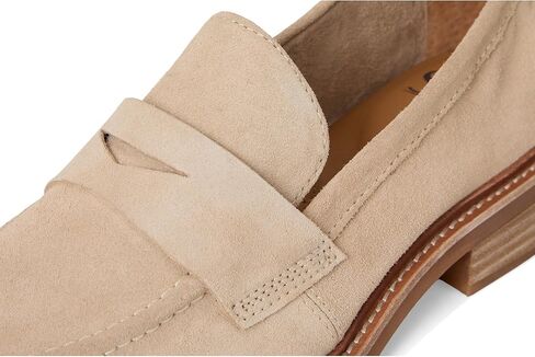 سوفت نساء مارا لوففر فلات in Kuwait