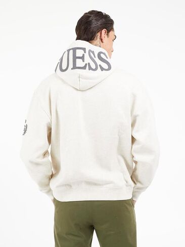 هودي بشعار Eco Chenille للرجال من GUESS in Kuwait