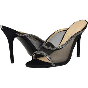 GUESS Women's Mansa Heeled Sandal