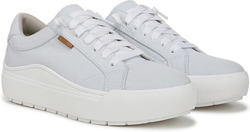 وقت إجازة المرأة في الدكتورة شول. in Kuwait