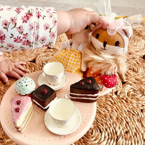 Levlovs Christmas Pig Mouse in a Matchbox Danish Design Toy Baby Registry Pig في Ice Cream Truck Clush Toy Toy Toy in Kuwait