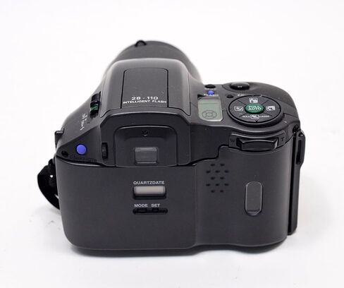 Olympus IS-10 35MM Point and Shoot Film Camera With Flash, Custom Shooting and Motor Drive (Renewed) in Saudi Arabia