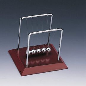 Classic Newton's Cradle