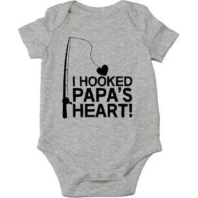 CBTwear I Hooked Papa's Heart - Baby Clothes - Funny Newborn Bodysuit Outfits for Boys and Girls