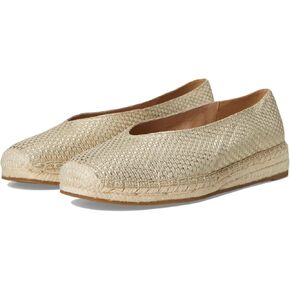 Eileen Fisher Women's Petals Pump in Saudi Arabia