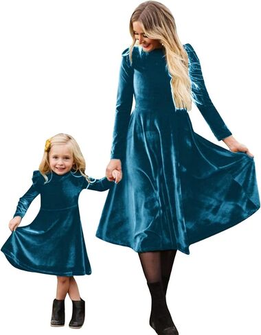 Ibtom Castle Mommy و Me Christmas Dresses Long Sleeve Velvet Dress مطابقة الأم وابنتها لحفل الشتاء in Kuwait