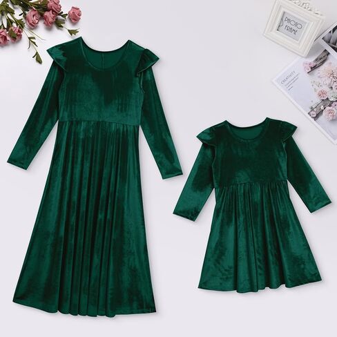 Ibtom Castle Mommy و Me Christmas Dresses Long Sleeve Velvet Dress مطابقة الأم وابنتها لحفل الشتاء in Kuwait