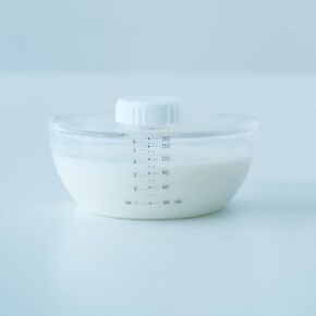 E4 Wearable Breast Pump Breastmilk Storage Bottles with Bottle lid Compatible, Wearable Breast Pump Milk Collector