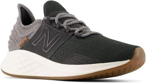New Balance Women's Jogging Road Running Shoe, 38.5 EU Weit in Kuwait