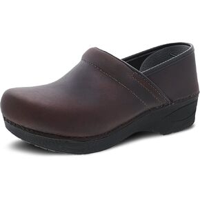 Dansko XP 2.0 Clogs – Lightweight Slip-Resistant Footwear for Comfort and Support–Ideal for Long Standing Professionals – Nursing, Healthcare Professionals Brown Waterproof Pull Up 4.5-5 M US