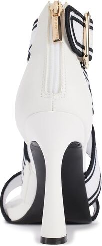 كارل لاجيرفيلد نسبة المغطاة بالسيدات كل يوم كاريليز الصندل السريبي in Kuwait