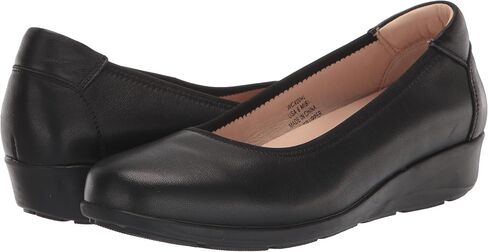 Propét Women's Yara Ballet Flat in Saudi Arabia