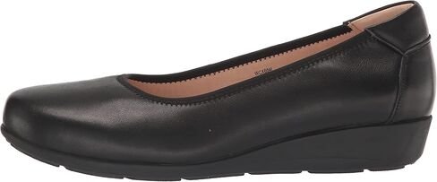 Propét Women's Yara Ballet Flat in Saudi Arabia
