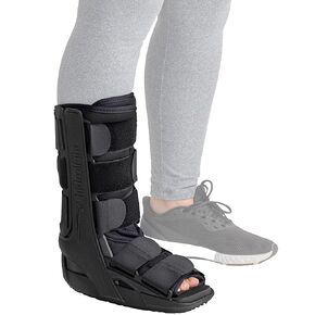 Short Immobilizing Boot - Walking Boot for Broken Foot, Ankle Brace for Men & Women, Fracture Boot, Ankle Support Stabilizer, Medical Supplies - Fits Left and Right - Black, M