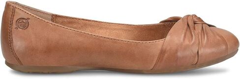 ولدت النساء ، ليلي فلات تان in Kuwait