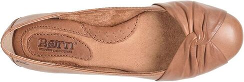 ولدت النساء ، ليلي فلات تان in Kuwait