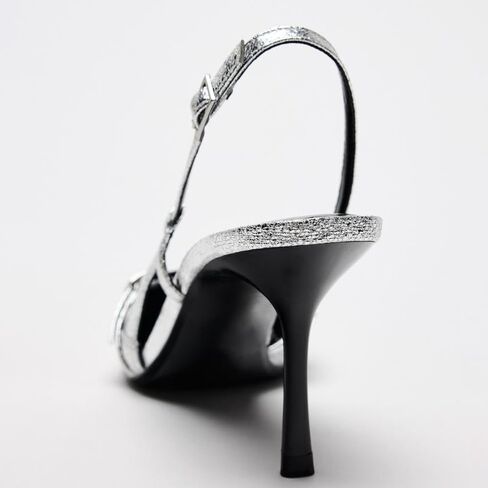Yiya Women's Denim Blue Slingback Hister مع حزام مشبك مغلق مدبب أخمص القدمين الخناجر العالية الكعب على مضخات اللباس in Kuwait
