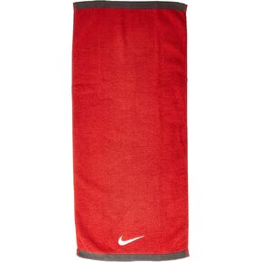 Nike Fundamental Towel