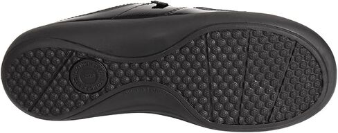 إحياء البغال المليء بالنساء in Kuwait