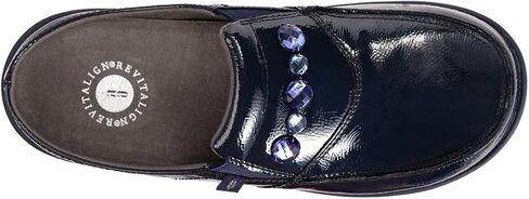 إحياء البغال المليء بالنساء in Kuwait