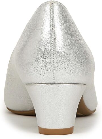 LifeStride Women's Classic Pump in Saudi Arabia