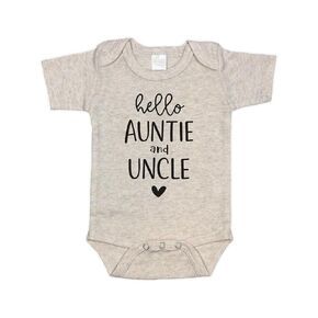 Hello Auntie & Uncle - New Baby Reveal for Aunt and Uncle - Pregnancy Announcement Infant Bodysuit - Surprise For Aunt and Uncle (Natural)