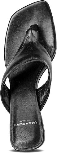 Vagabond Shoemakers Nellie in Saudi Arabia