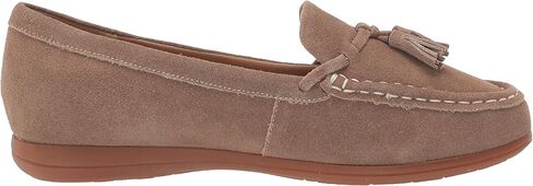 Trotters Women's Dawson Loafer in Kuwait