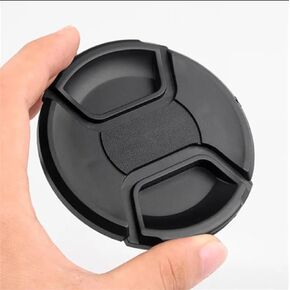 82mm Center-Pinch Lens Cap, Camera Lens Cover, includes lens cloth