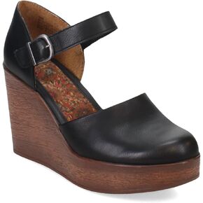 ب. نساء ، أليسون تسد in Kuwait