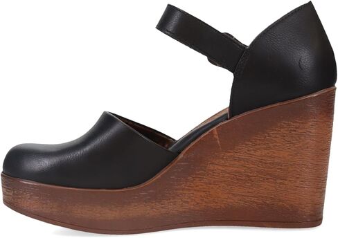 ب. نساء ، أليسون تسد in Kuwait