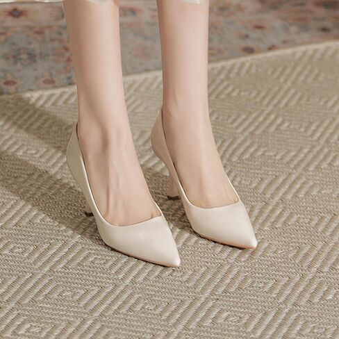 Women's Patent Leather Kitten Heel Dress Pumps Closed Pointed Toe Slip On Mid Heels Business Office Daily Low Top Casual Pumps in Kuwait