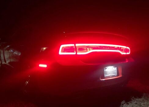 iJDMTOY 75-090-Smoked-Red Smoked Lens أحمر كامل LED مجموعة إضاءة جانبية خلفية لسيارة Dodge 2008-14 Challenger & 2011-14 Charger، مدعوم بـ 36 صمام ثنائي LED، استبدل مصابيح العلامات الجانبية OEM in Kuwait